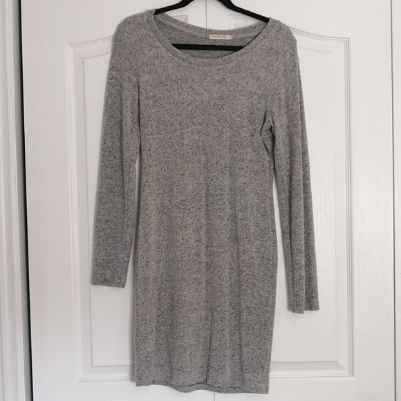 SUPER soft sweater dress! - Picture 1 of 2